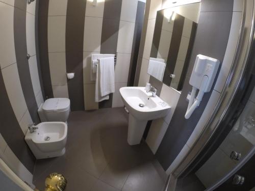 Imagen de la habitación del Hotel Up, Napoles Ciudad. Foto 6