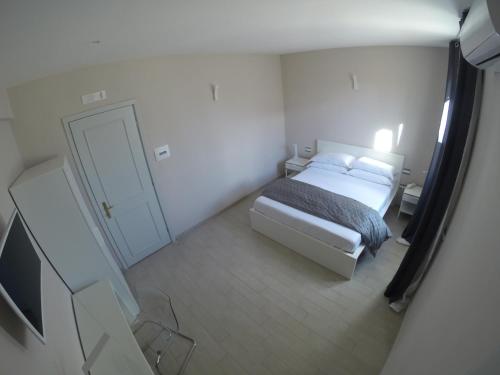 Imagen de la habitación del Hotel Up, Napoles Ciudad. Foto 7