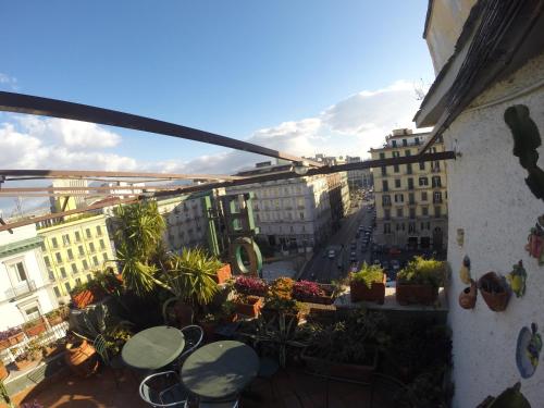 Imagen general del Hotel Up, Napoles Ciudad. Foto 4