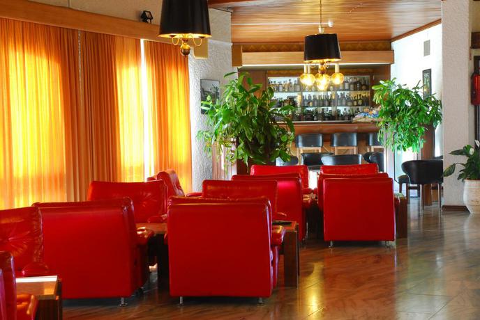 Imagen de los interiores del Hotel Up Pateirahotel. Foto 13