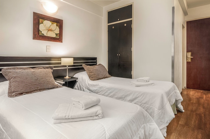 Imagen de la habitación del Hotel Up Retiro. Foto 3