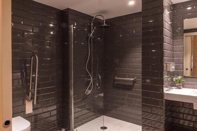 Imagen de la habitación del Hotel Up Rooms Vic. Foto 7