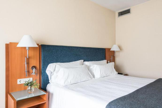 Imagen de la habitación del Hotel Up Rooms Vic. Foto 9