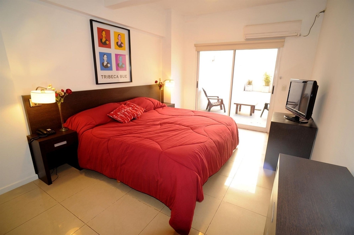 Imagen de la habitación del Hotel Up Studios. Foto 9