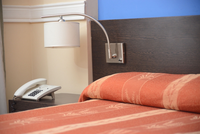 Imagen de la habitación del Hotel Up Viamonte. Foto 5