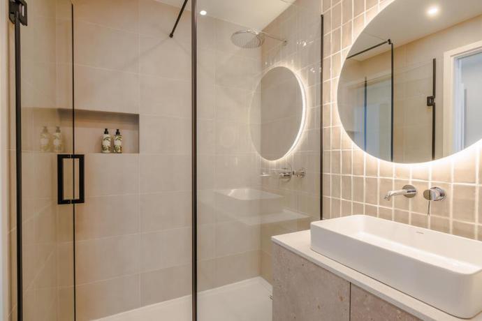 Imagen de la habitación del Hotel Upon Harbor - Seixal Bay. Foto 11