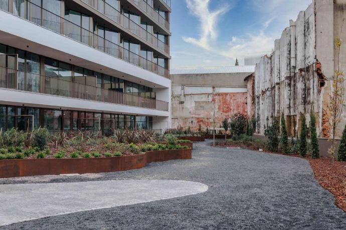 Imagen de los exteriores del Hotel Upon Harbor - Seixal Bay. Foto 30