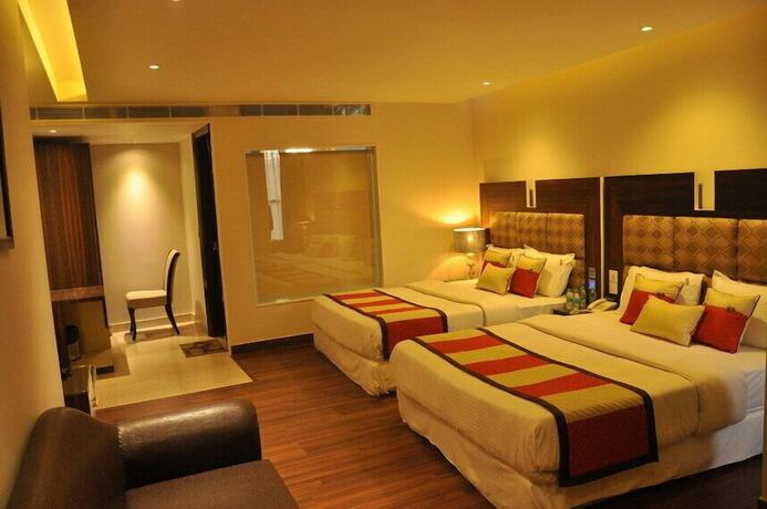 Imagen de la habitación del Hotel Uppal International. Foto 15