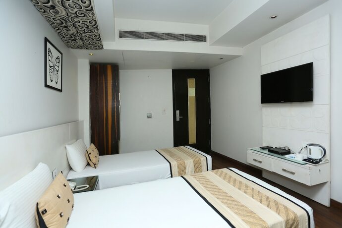 Imagen general del Hotel Uppal International. Foto 10