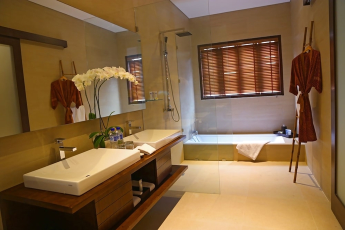 Imagen de la habitación del Hotel Uppala Villa Nusa Dua. Foto 11