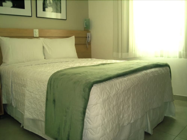 Imagen de la habitación del Hotel Upper. Foto 13