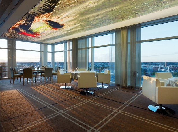 Imagen del bar/restaurante del Hotel Upper House. Foto 3