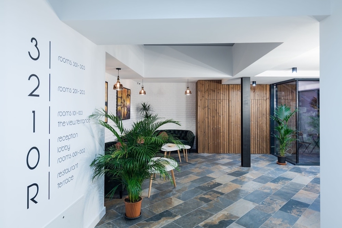 Imagen de los interiores del Hotel UpperHouse Brasov. Foto 13