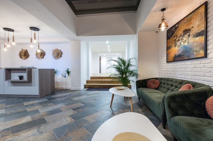 Imagen de los interiores del Hotel UpperHouse Brasov. Foto 18