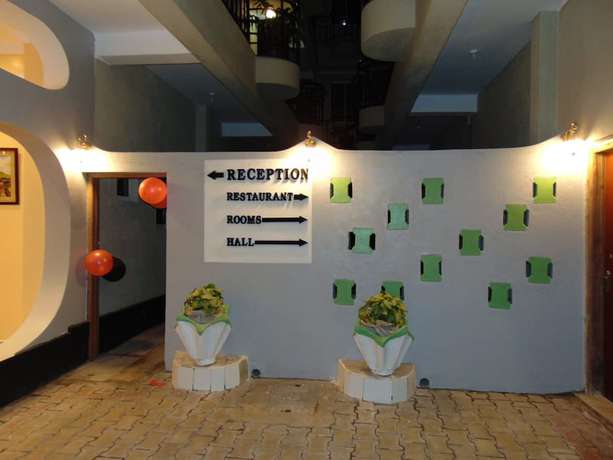 Imagen de los interiores del Hotel Upperhill View. Foto 20