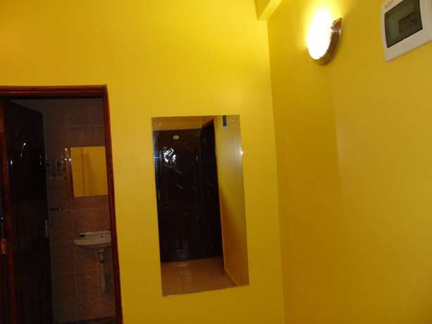 Imagen de la habitación del Hotel Upperhill View. Foto 16