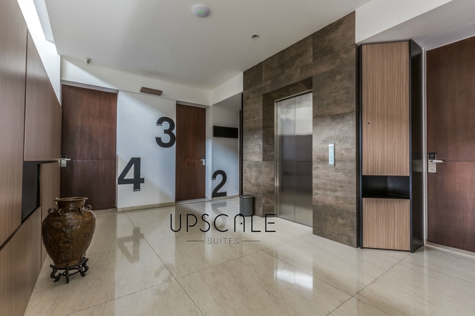 Imagen de los interiores del Hotel Upscale Suites. Foto 14