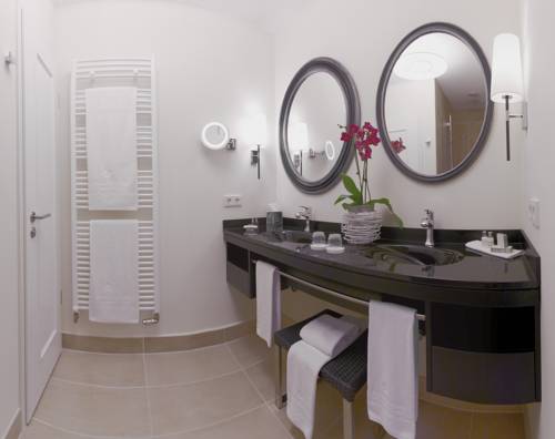 Imagen de la habitación del Hotel Upstalsboomresidenz & SPA K&uuml;hlungsborn. Foto 6