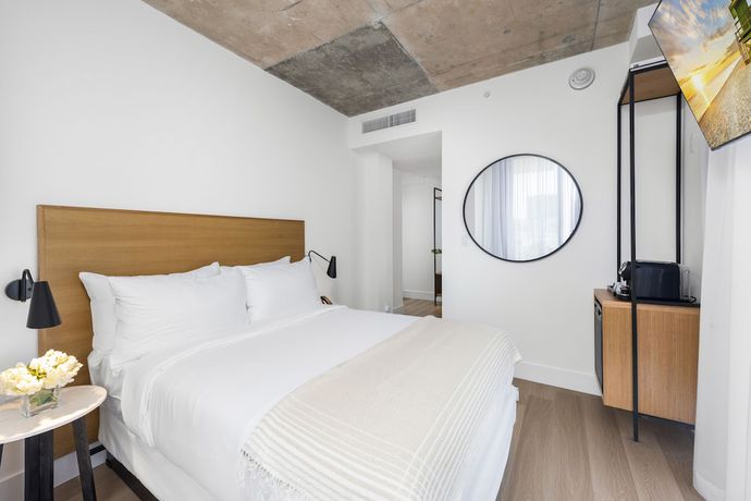 Imagen de la habitación del Hotel Upsun & Social Club. Foto 8