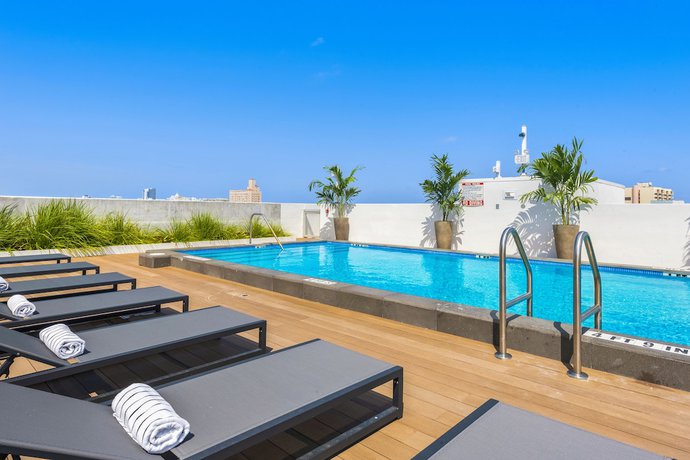 Imagen general del Hotel Upsun & Social Club. Foto 1