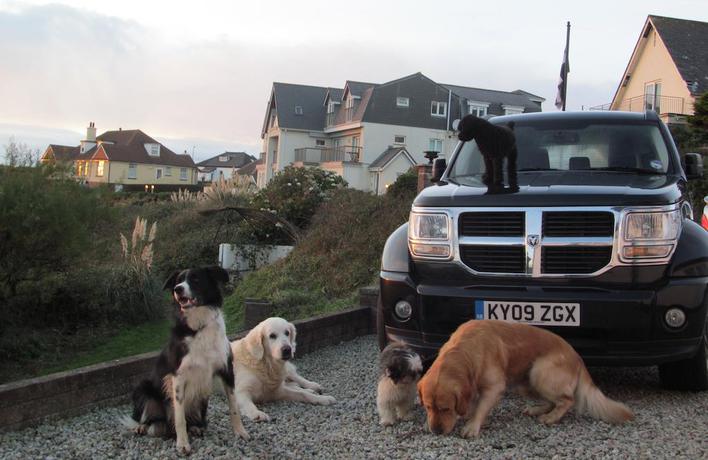 Imagen de los exteriores del Hotel Upton Cross. Foto 11