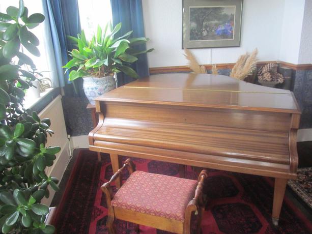 Imagen de los interiores del Hotel Upton Cross. Foto 16