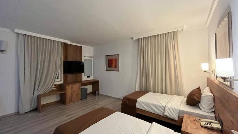 Imagen de la habitación del Hotel Uptown Buyuk Anadolu Girne. Foto 3