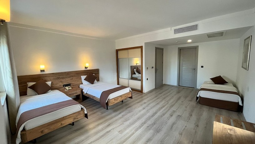 Imagen de la habitación del Hotel Uptown Buyuk Anadolu Girne. Foto 5