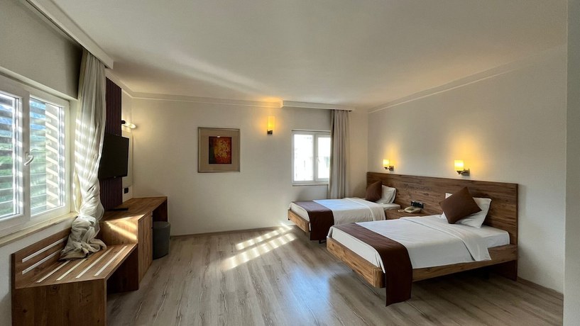 Imagen de la habitación del Hotel Uptown Buyuk Anadolu Girne. Foto 7