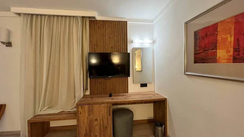 Imagen de la habitación del Hotel Uptown Buyuk Anadolu Girne. Foto 11