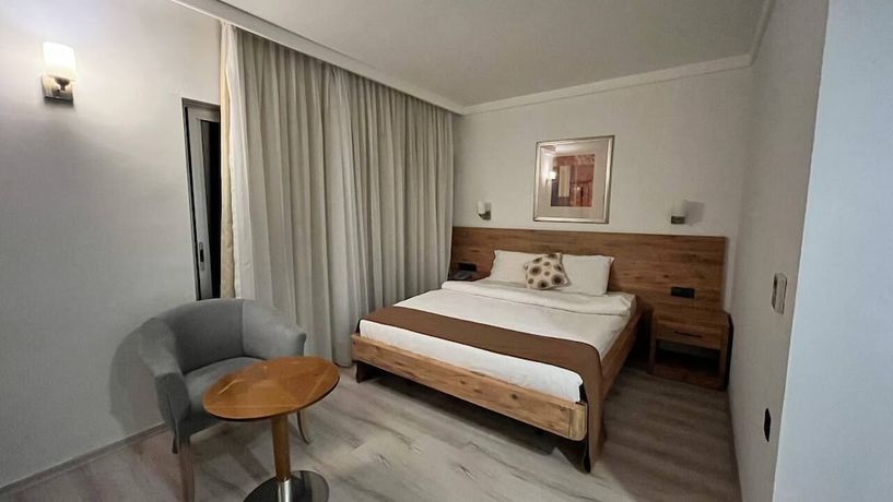 Imagen de la habitación del Hotel Uptown Buyuk Anadolu Girne. Foto 12