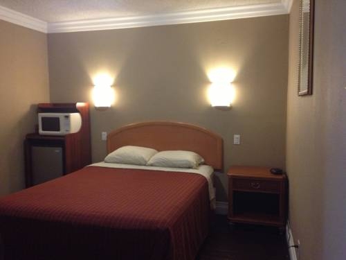 Imagen general del Hotel Uptown Inn, Long Beach. Foto 3