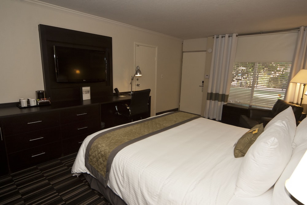 Imagen de la habitación del Hotel Uptown Oasis San Jose Airport. Foto 3