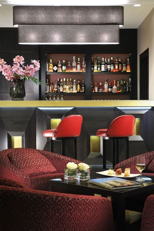 Imagen del bar/restaurante del Hotel Uptown Palace, Milán. Foto 2