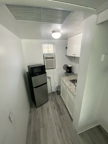 Imagen general del Hotel Uptown Suites. Foto 1