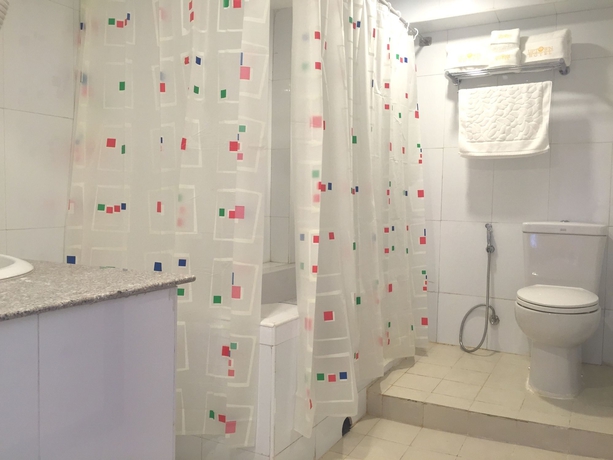 Imagen de la habitación del Hotel Uptown, Yangon. Foto 6