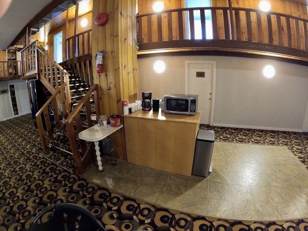 Imagen del bar/restaurante del Hotel Uptowner. Foto 3