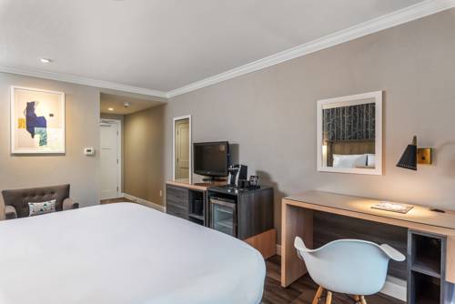 Imagen de la habitación del Hotel Upvalley Inn and Hot Springs, Ascend Collection. Foto 10
