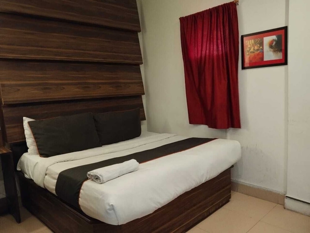 Imagen de la habitación del Hotel Ur. Foto 5
