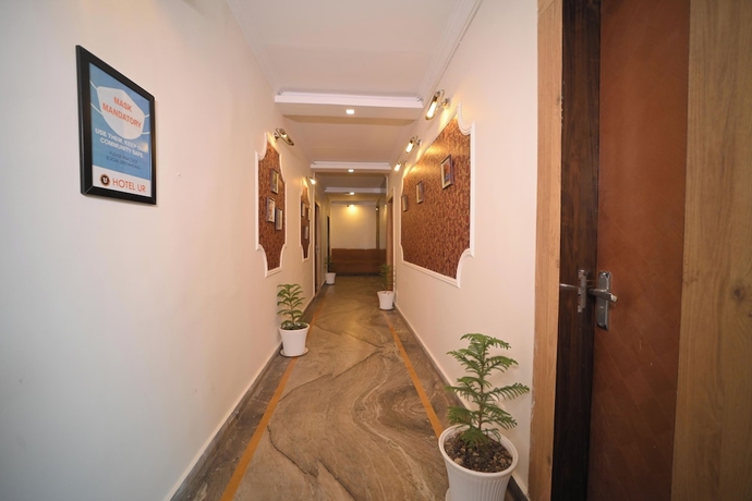 Imagen de los interiores del Hotel Ur. Foto 15