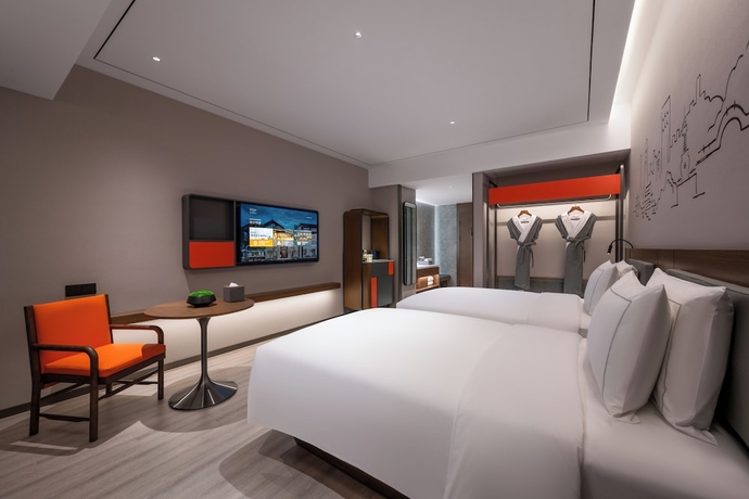 Imagen de los interiores del Hotel UrCove By Hyatt Yangzhou Dongguan Street. Foto 15