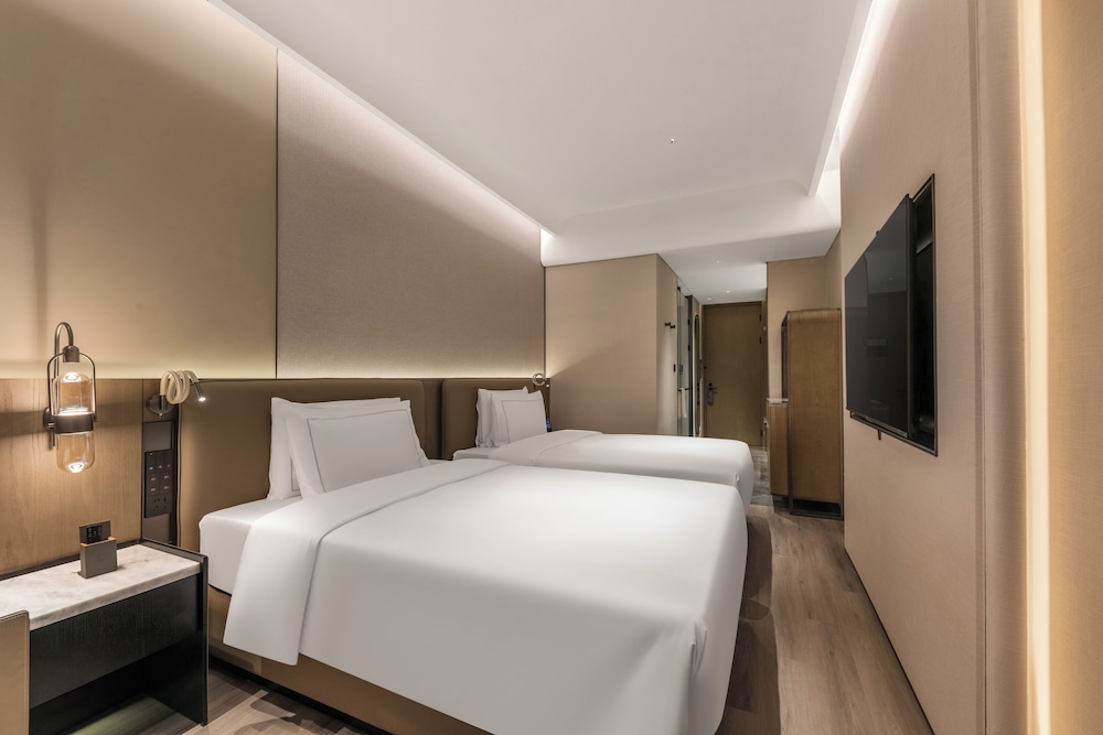 Imagen de la habitación del Hotel UrCove by HYATT Shenzhen Bay Mixc. Foto 10