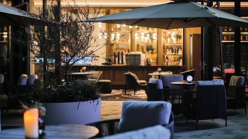 Imagen de los interiores del Hotel UrCove by Hyatt Shanghai Xuhui West. Foto 8
