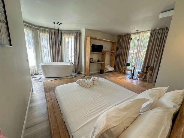 Imagen de la habitación del Hotel Ura e Kovacit Agrotourism. Foto 10