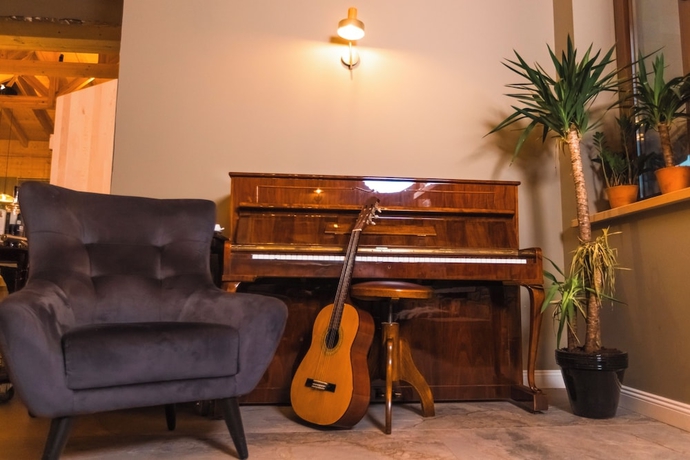 Imagen de los interiores del Hotel Ura e Kovacit Agrotourism. Foto 12