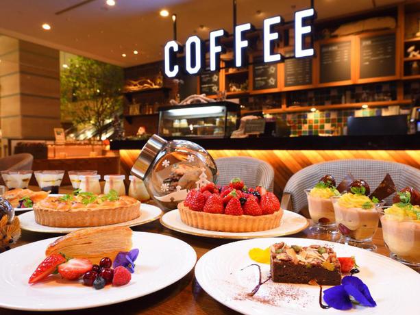 Imagen del bar/restaurante del Hotel Urabandai Lake Resort. Foto 8