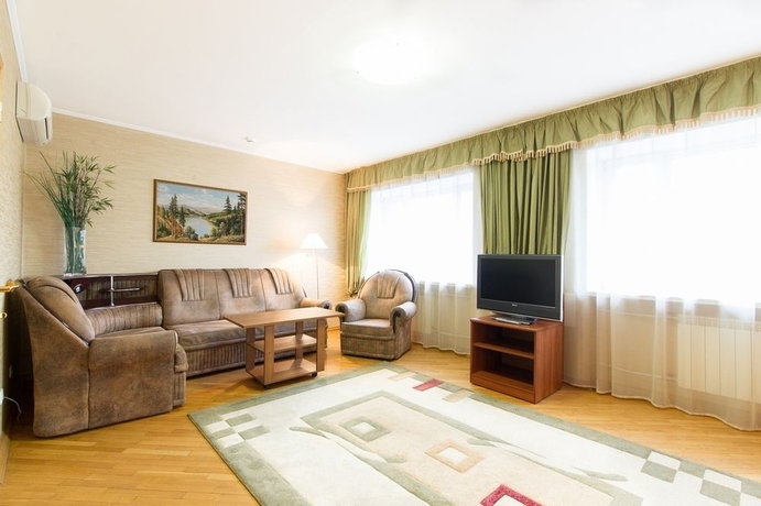 Imagen de los interiores del Hotel Ural. Foto 13