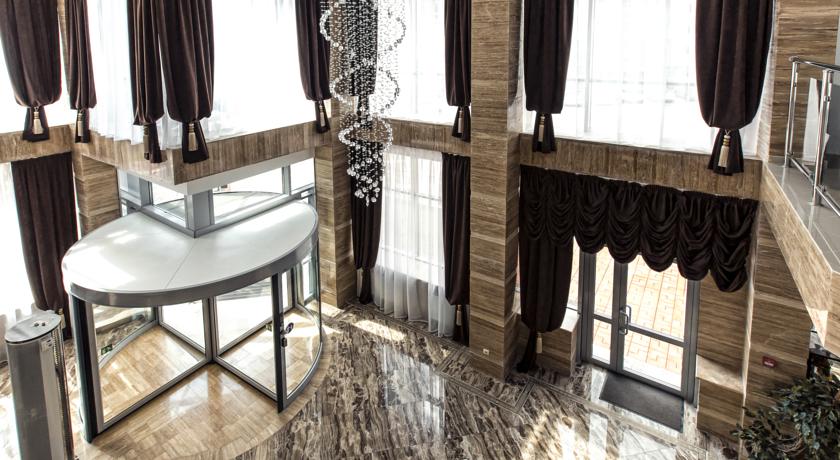 Imagen de los interiores del Hotel Ural Tau. Foto 8