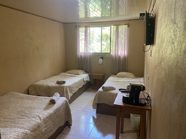 Imagen de la habitación del Hotel Uran. Foto 3