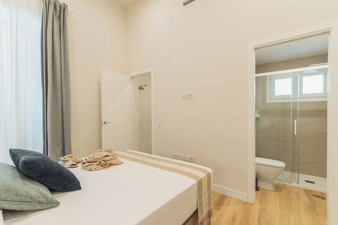 Imagen de la habitación del Hotel Urania C&aacute;diz Apartments by Soho Boutique. Foto 2